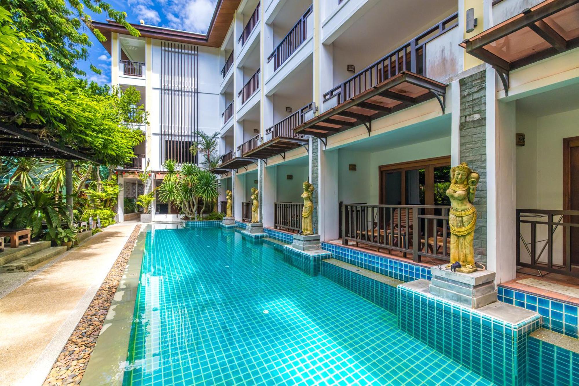 Phuket Meet Holiday Hotel 普吉岛相遇花园度假酒店 Rawai Exterior photo